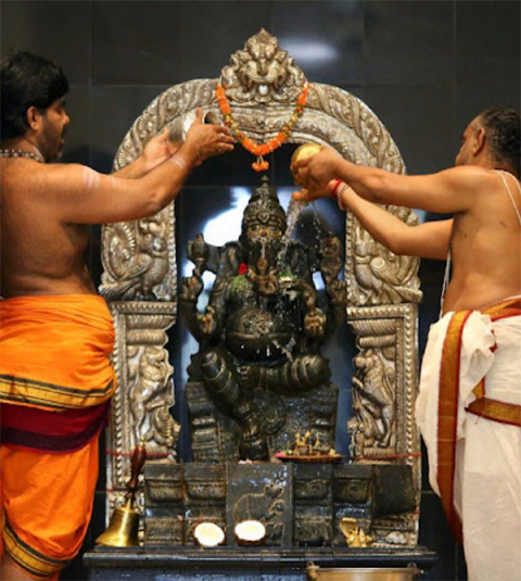 Pandit Lakshman Raj - Best Astrologer & Psychic Reader In Malaysia